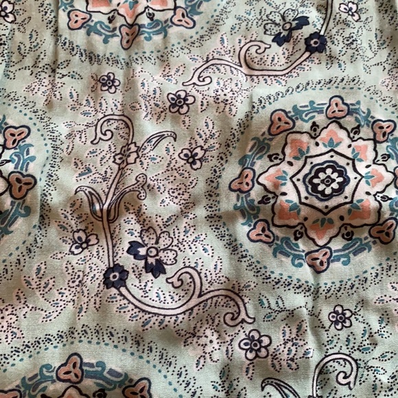 LOFT Infinity Scarf - Picture 2 of 2